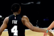 【NBA】SASは来季も先発PGはディアロン・フォックスを起用する方針か