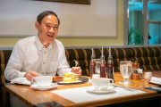菅官房長官が食べた3000円のパンケーキ、売上が10倍になるｗｗｗｗｗｗ