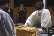 【速報】藤井聡太棋聖、史上最年少「二冠」に！ 八段への昇段も記録更新