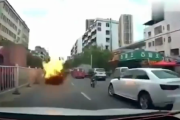 【悲報】中国さん、今度は走行中の自動車が爆発してしまうｗｗｗ