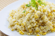 【衝撃】冷凍チャーハン、一袋で二人前だった