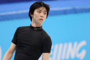 羽生結弦　ファンも驚く10年間で初めての“媚び発言”まで…離婚後に見せた「SNSの異変」