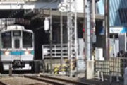 小田急江ノ島線・鶴間駅で人身事故 「血と油のついた電車」「大変なことになってる・・」 電車遅延
