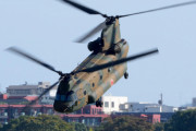 チヌークとかいう軍用ヘリコプターwwwヤバすぎwww
