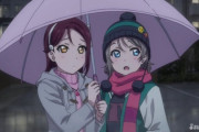 梨子「うわぁ、結構強く降ってきちゃったね……」曜「そうだね。制服びしょびしょになっちゃったよ……」【SS】