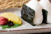 【悲報】海苔高騰で、おにぎりが「高価な食べ物」に･･･