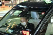 海外「日本政府がタクシー運転手がマスクを着けていない乗客を拒否することを許可する」