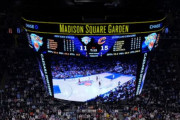 NBAファイナルのチケット価格、コートサイド2席4500万円にまで高騰！