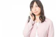 良トメと電話で話してたら、電話の向こうで「嫁子にLINE見るように」とかブツブツ言ってるのが聞こえた。もうブロックしてあるわ！