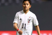 「伝説を作れ！」久保建英の20歳誕生日に世界中から祝福！ U-24代表の“ビシっと全員スーツ”＆“似顔絵ケーキ”を紹介