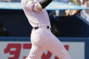 【悲報】村上宗隆さん、まだ大卒1年目の年齢で通算100本塁打wwwwwwwwwwwwwww