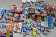 外国人「日本政府は今もコロナ感染者にこんなに食料を送ってくれるよ！」