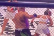 【画像】ルーマニアさん、男1vs女2のガチMMA試合を開催してしまう