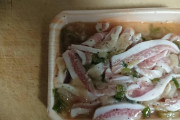 一人暮らし半年のワイが塩豚トロすた丼作ったで