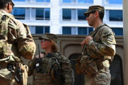 ホワイトハウス付近で銃撃、治安警戒中の州兵2人が負傷…警察が容疑者確保！