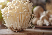 エノキとかいう絶妙に歯と歯の間に入り込んでくるキノコ