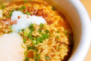 「辛ラーメン」とかいう美味いけど美味いと言っちゃいけない空気になってる袋麺ｗｗｗｗｗｗｗｗ