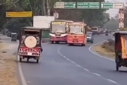 【動画】インドの道路日常がヤバすぎる‥‥これバス半分暴走してないか？😨