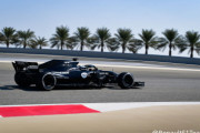 アロンソがバーレーンでルノーR.S.18によるテストを実施、93ラップを走りきる