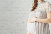 有名人が続々アップも…、マタニティフォトって憧れる？