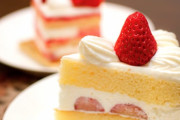 ケーキ屋「値上げしまくってたら倒産が過去最高になりました。帰省客も全然買ってくれません」