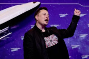 イーロン・マスク氏、ウクライナで衛星ネットサービス開始