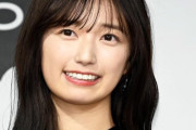 ＜乃木坂46五百城茉央＞肩出し純白衣装で上品に　「色っぽい」「ビジュ良すぎ」と話題