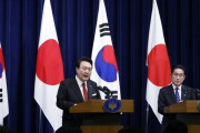 韓国人「速報：日本政府、韓国の半導体核心素材3品目の輸出規制を解除」「韓国外交の成果が徐々に表れています！」