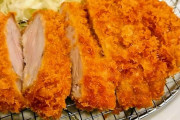 外国人「日本のトンカツこそが世界一。日本人が世界に誇る逸品」