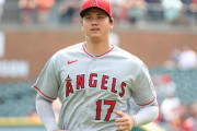 大谷翔平が11冠目！日本人初のエドガー・マルティネス賞受賞！（海外の反応）