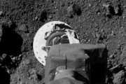 米探査機オシリス・レックス、小惑星から目標を大きく上回る250g前後の岩石を採取…はやぶさ2の46.3倍！