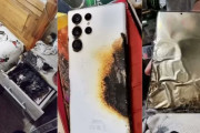 【悲報】サムスンのスマホ『Galaxy S22 Ultra』が発火　寝ていた女性の髪が燃える　サムスンは「デバイスに問題はなかった」と主張