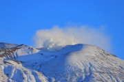 【北海道】十勝岳で火山性地震が急増！27日16時～20時までに「100回」も観測