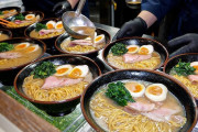 海外「悲しい！」日本で凄い勢いで潰れている飲食店に海外大騒ぎ！（海外の反応）