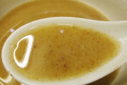 ラーメンってほとんど捨てるスープに一番金かかってる欠陥料理じゃん