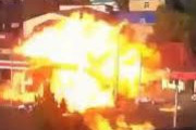 【衝撃映像集】大規模な爆発を収めた動画が話題！　「カメラをしっかり固定してくれ」「怖い&ショック！本当に悪夢だ！！」