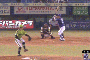 【ジエンゴ】中日・柳、ヤクルト・星からライトオーバー2点タイムリー！！！！！！！【ヤクルト対中日19回戦】