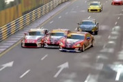 【動画】マカオGP、激狭コーナーに3ワイドで挑んでやっぱりな事に(´･_･`)