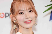 宮脇咲良、ビューラー代わりに“竹串”使用「どんなに泣いても崩れない最強アイドルメイク」に反響殺到