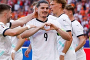 オーストリア代表、ザビッツァー決勝弾でオランダに3-2競り勝ち！逆転でグループDを1位通過（関連まとめ）