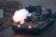韓国陸軍第3装甲旅団に所属するT-80U戦車とK1E1戦車が国家戦闘訓練センター(KCTC)で模擬演習！