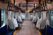 チー牛みたいな奴に電車の席取られたんやが