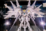 【画像】ガンプラ「ウイングガンダムスノーホワイトプレリュード」お前ら買うの？
