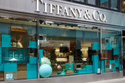 ティファニー株主の99％がLVMH傘下入りを承認 ― 買収額は約1兆6200億円