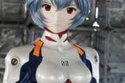 【エヴァンゲリオン】綾波レイの等身大フィギュアの値段198万円