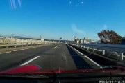 【動画】MR-Sオーナーさん、逆走してきた老害とぶつかりそうになる・・・