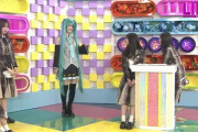 【乃木坂46】46時間TV 久保史緒里 外国人がコスプレした初音ミクって感じのgif