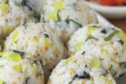 近年まで米食できなかった民族　～　日本のおにぎり、韓国で大人気 味付けは韓国風