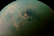 土星の衛星タイタンの「メタンの河川」地図が完成…地球外生命探査にも貢献か！