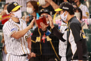 阪神３連勝だから…矢野監督発のマスク作戦は大成功